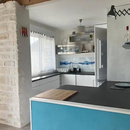 Дом отдыха Clem, Coquette Maison, Wifi, Jardin, Parking, Barbecue *